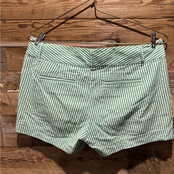 Banana Republic striped Ryan fit green white shorts US6 preppy pockets summer - Picture 3 of 3
